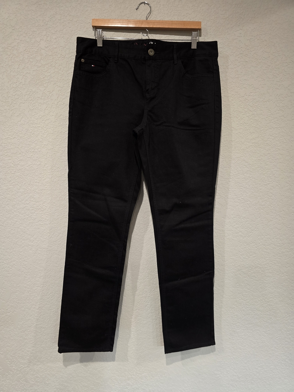 Tommy Hilfiger Black Jeans with Signature Script